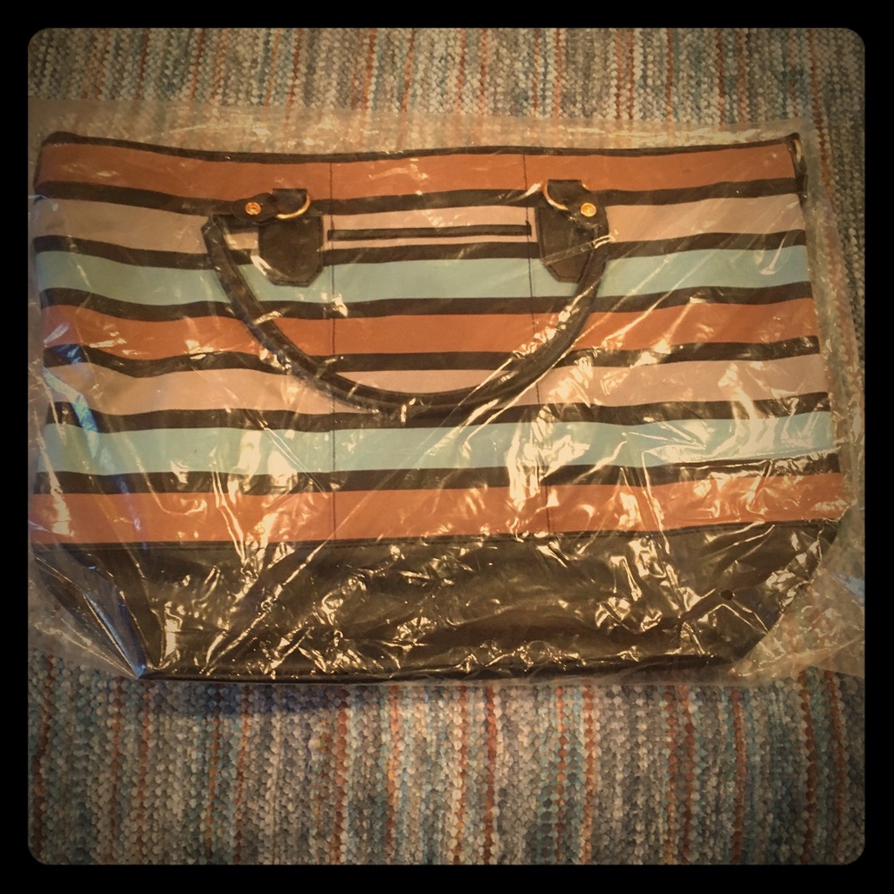 Travel Tote